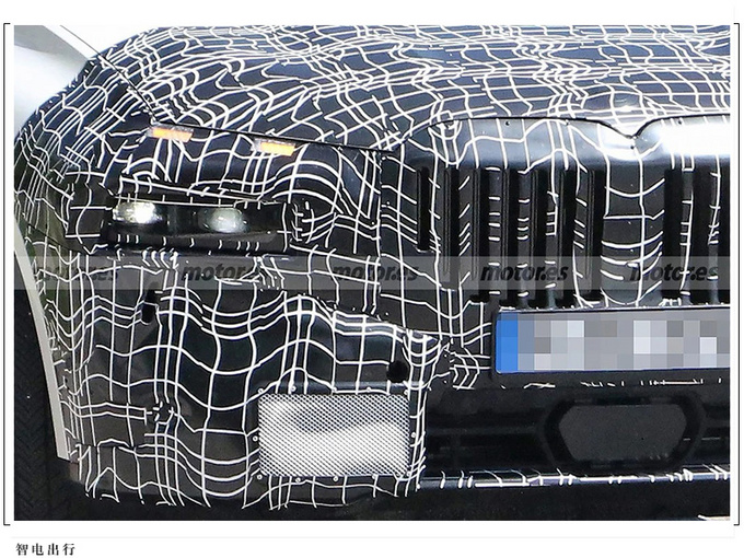 宝马改款X7渲染图曝光全新大灯/配大尺寸屏幕-图2