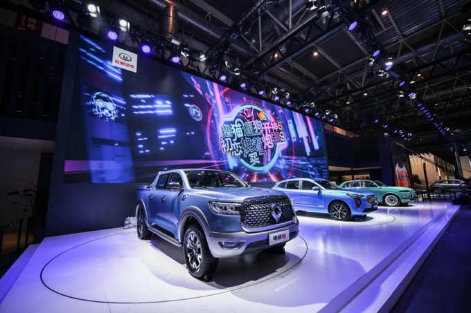 两天内订单超4.45万辆 福特F150闪电皮卡持续火爆-图6