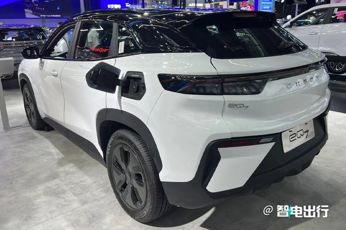 奇瑞eQ7配置曝光 8月中旬上市 预计10万起售-图3