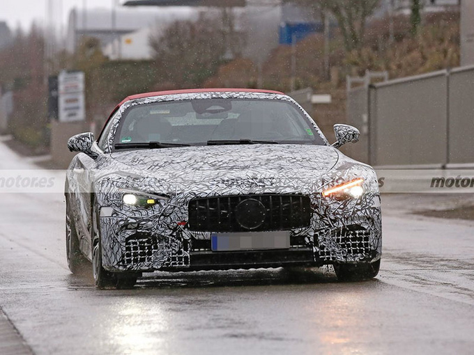 梅赛德斯-AMG SL谍照 搭3.0T/今年一季度发布-图1