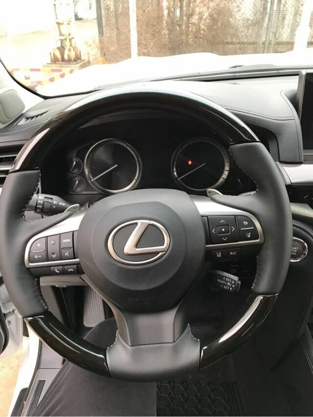 18雷克萨斯LX570 平行进口中东版8座设计-图7