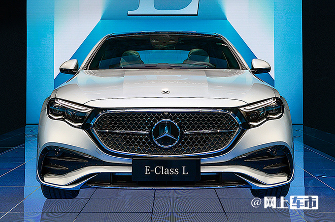 奔驰全新国产E级首发 大幅加长 17项中国专属配置-图2