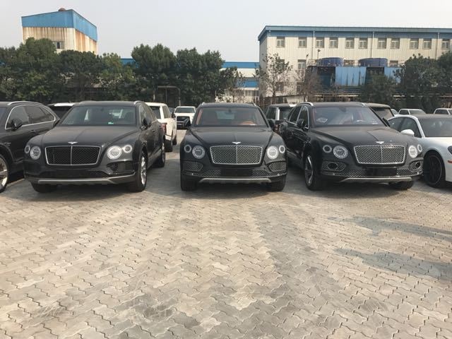 18款宾利添越 深度剖析4.0汽油参数配置-图2