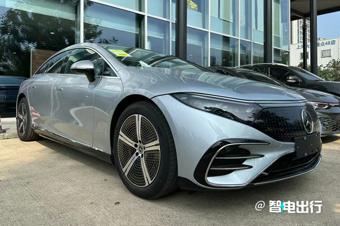 奔驰S级纯电5.3折甩卖最高优惠61万 比E级还便宜-图2