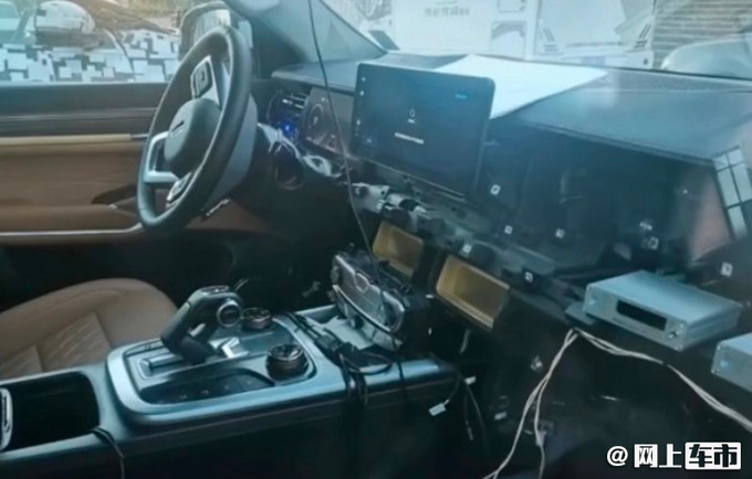 坦克600内饰首次曝光 副驾驶配屏幕 24天后首发-图6