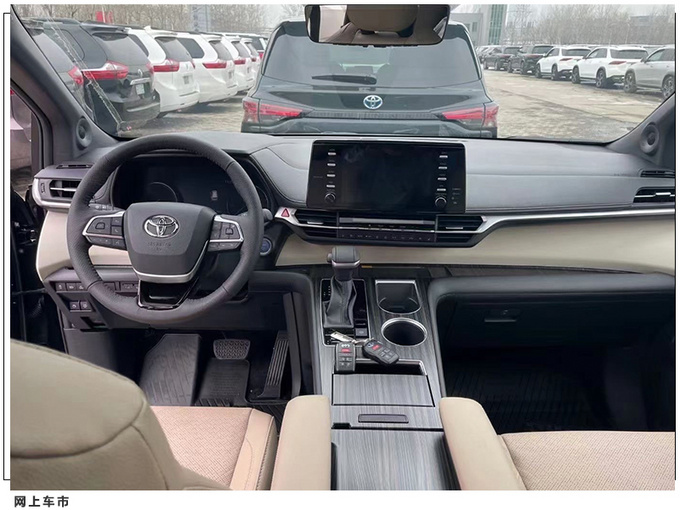 丰田全新塞纳到港实拍搭2.5L混动/年内正式发布-图6