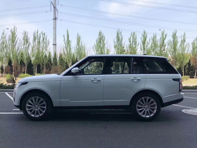 18款路虎揽胜行政创世加长 气度不凡SUV-图3