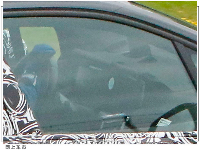 宝马全新2系多功能旅行车谍照内饰升级一体联屏-图5