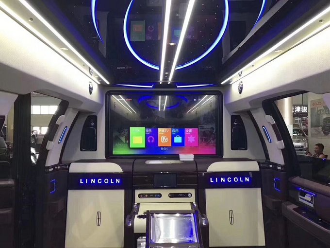 18款林肯领袖一号 超豪华陆地商务175万-图5