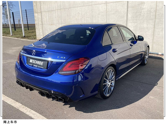 奔驰C43 AMG实拍曝光 搭3.0T引擎/四出排气布局-图3