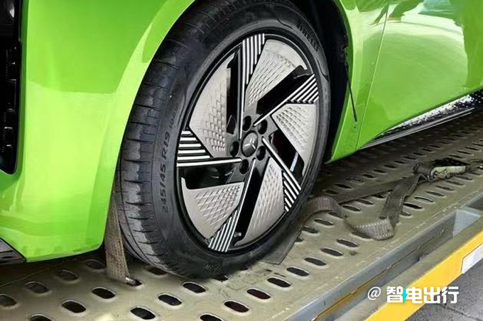 红旗纯电H52天后首发续航1000km 预计15万起售-图3