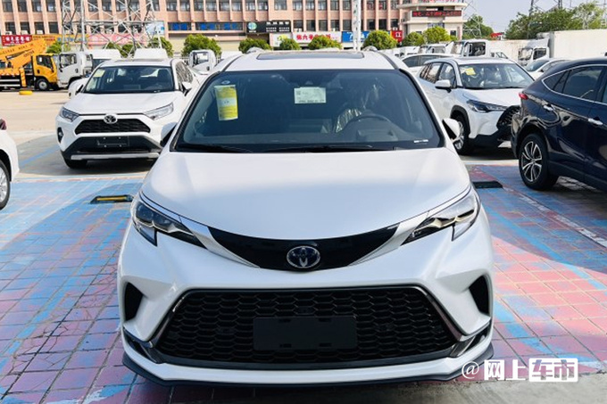 起售价便宜4万丰田新格瑞维亚售31.58-41.58万元-图6