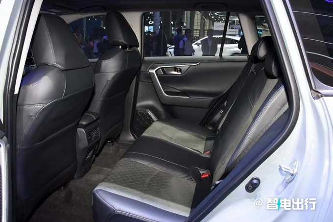 官方涨价丰田新RAV4荣放售17.68-29.68万元-图13