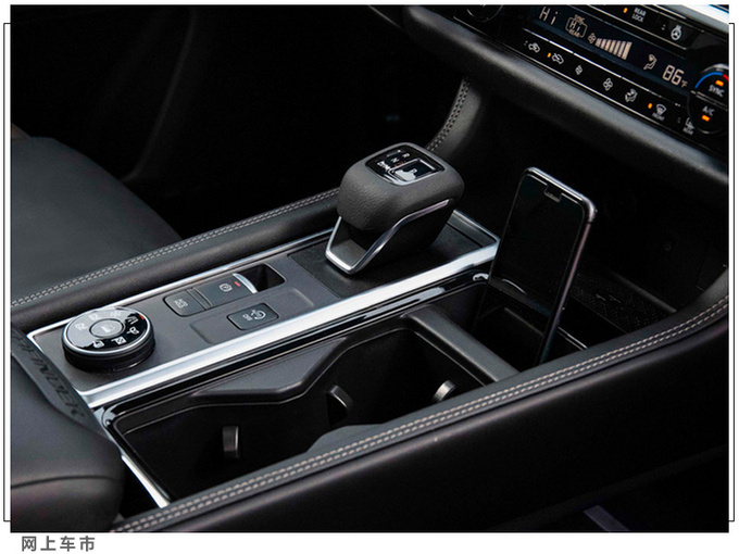 日产全新大号奇骏实拍国产换2.0T/内饰升级-图7