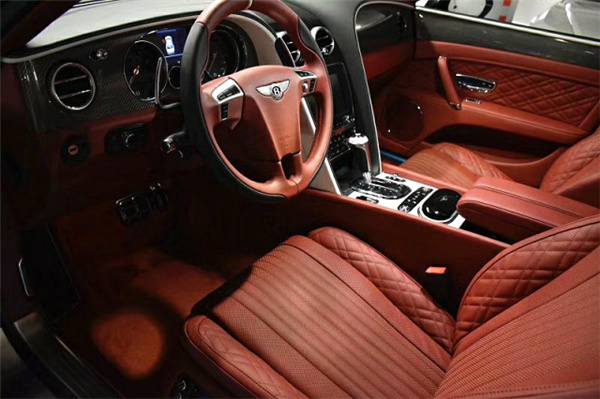 宾利飞驰V8S舒心驾驶奢华设计 高配低价-图7