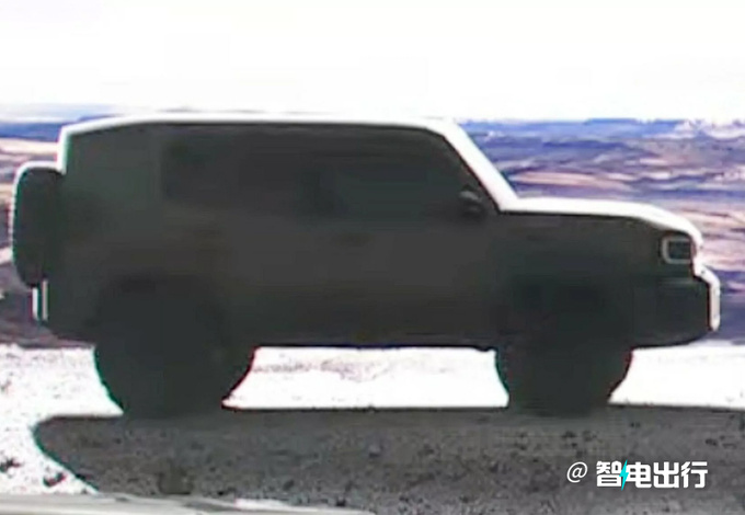 丰田全新SUV曝光最快年底前发布/竞争坦克300-图2