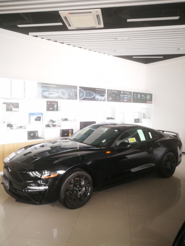 18款福特野马手动档 特价小跑惠民新活动-图1