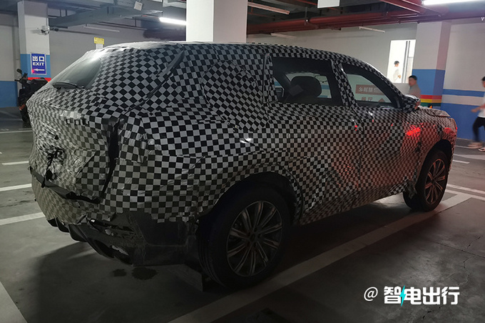 深藍4款新車曝光改款S7下月上市 明年發大6座SUV-圖13