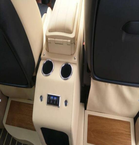 新款奔驰威霆人气商务车 豪华改装更舒适-图7