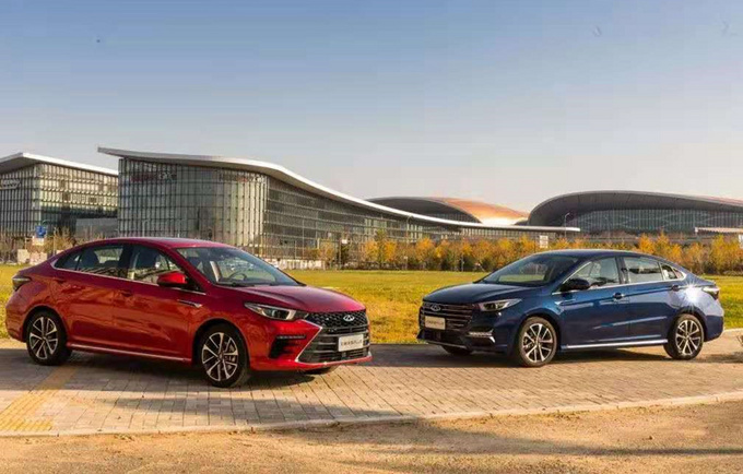 奇瑞艾瑞泽5 PLUS 12月12日上市 供双外观酷似奥迪-图3