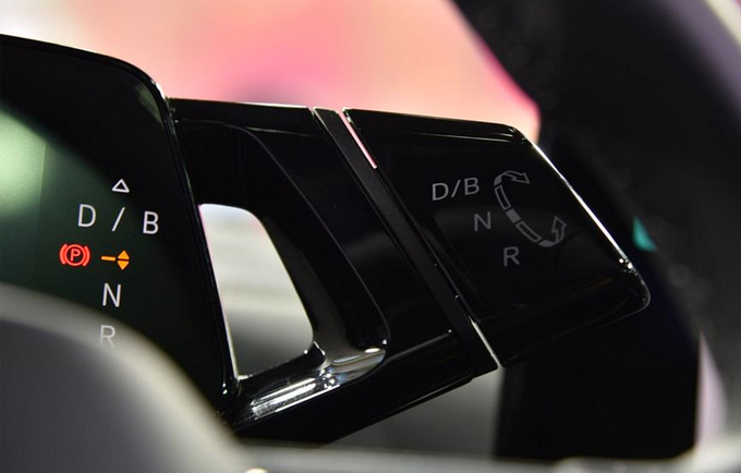 上汽大众ID.4 X正式上市交付19.9888万元起售-图2