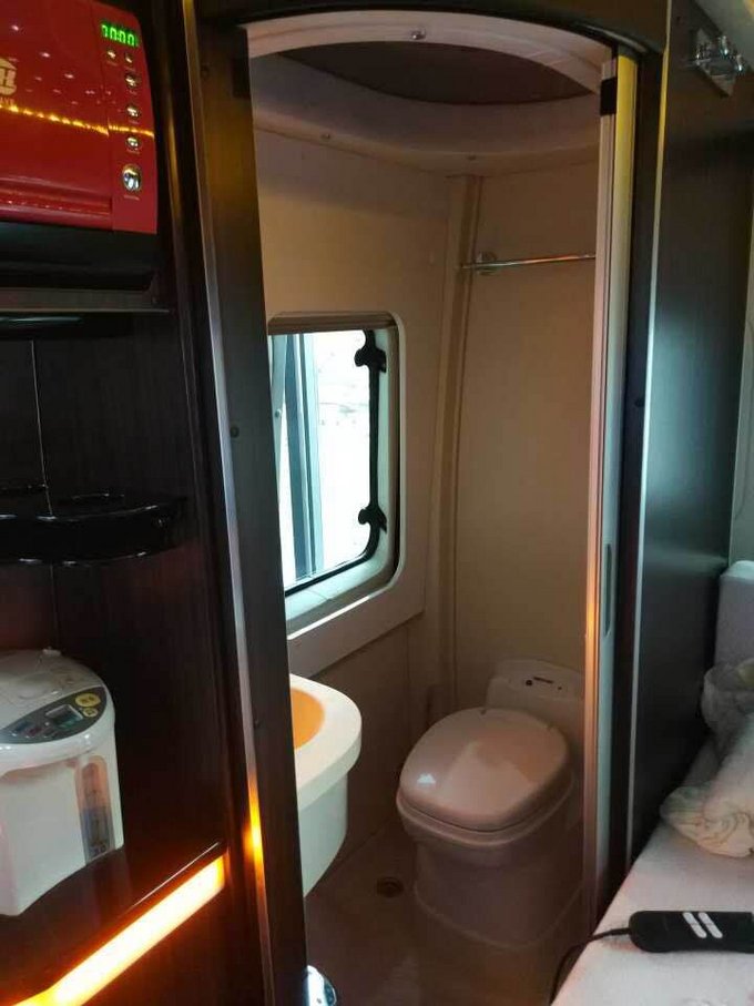 奔驰斯宾特商务房车 豪华空间设备齐图赏-图6