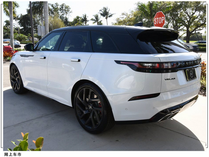 路虎星脉高性能版实拍搭5.0L/配双中控屏酷似Q8-图3