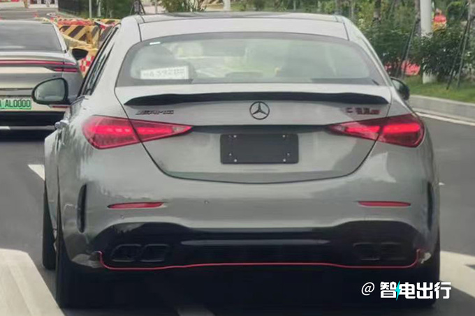 高性能奔驰C级路试搭2.0T插混系统 3.4s破百-图2