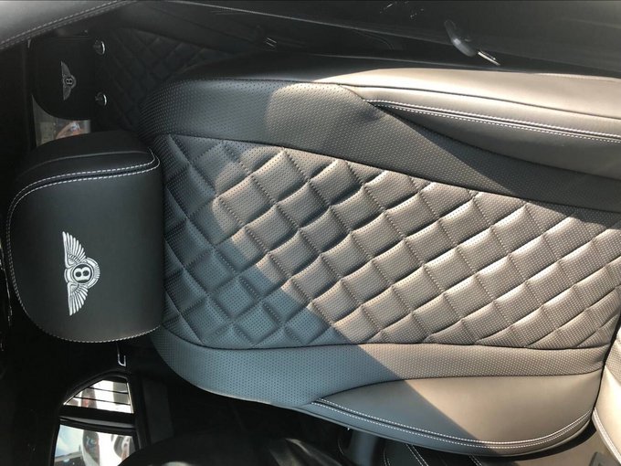 18款宾利飞驰价格调整 双色飞驰急出一台-图7