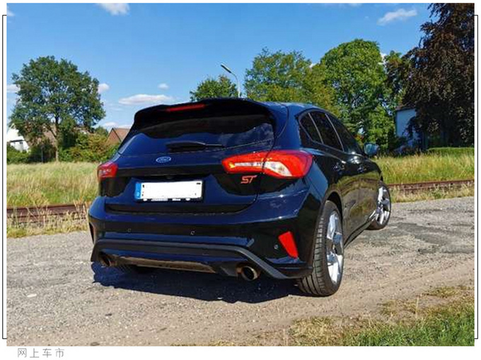 福克斯ST到店实拍2.3T+6MT外观战斗年内开售-图5