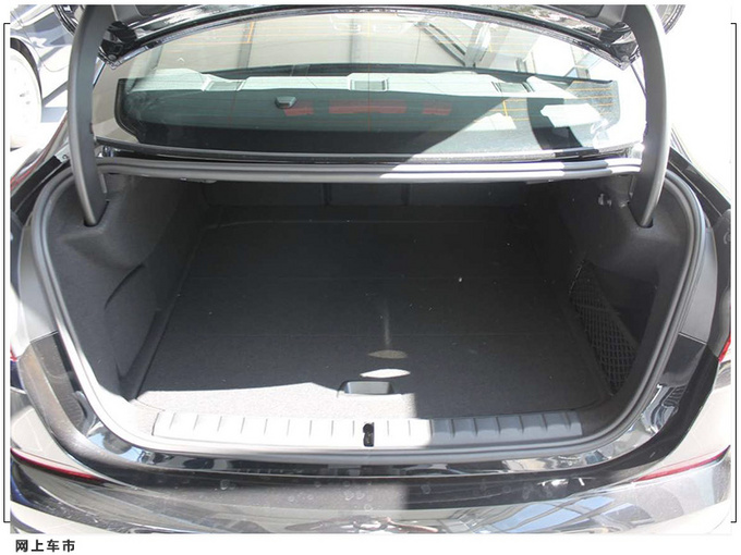 宝马全新M235i进店实拍 搭2.0T/双出运动排气-图6