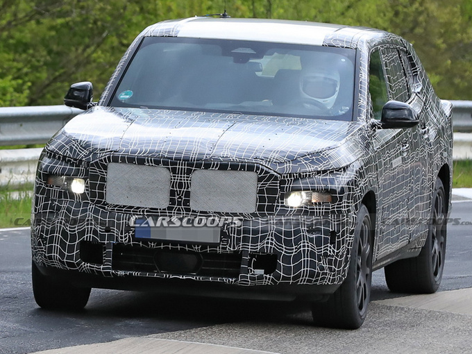 宝马全新X8路试曝光轿跑造型/搭3.0T插混引擎-图1