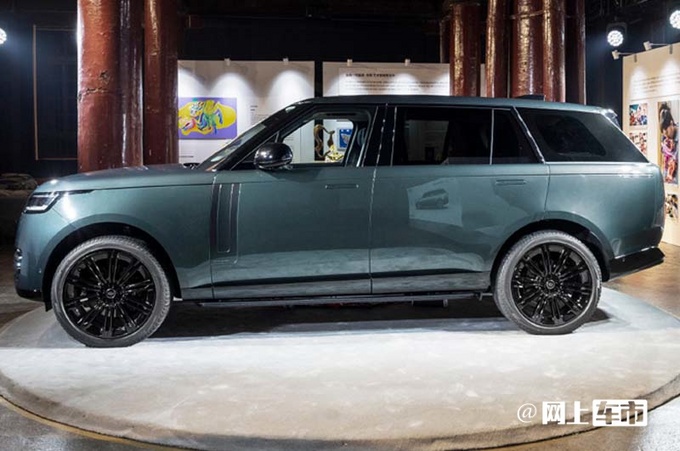 路虎全新揽胜降价超10万146.8万起比迈巴赫GLS还大-图8