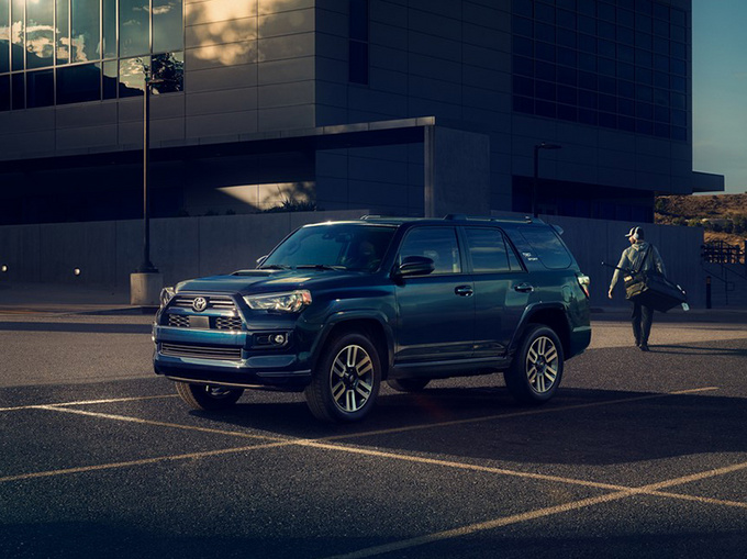 丰田4Runner特别版外观曝光 搭4.0L引擎+四驱-图1