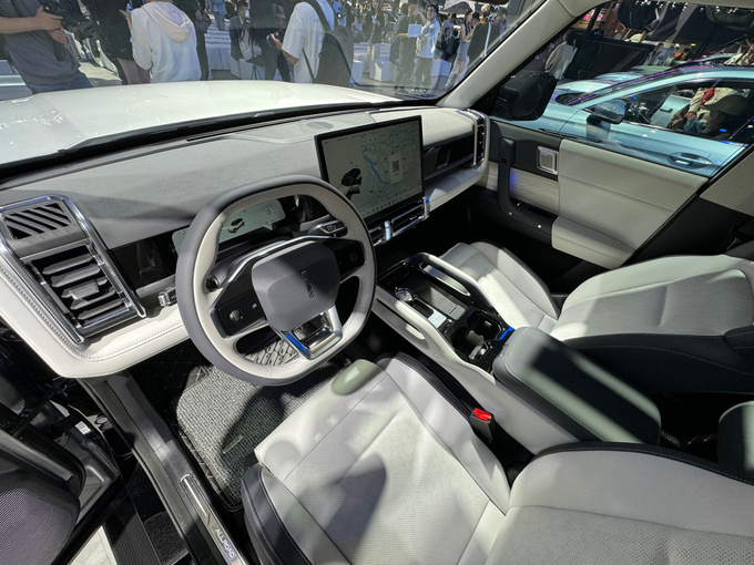 Uncovering the tide box iCAR 03 is really powerful. Netizen: Is this a little guardian? -Figure 11