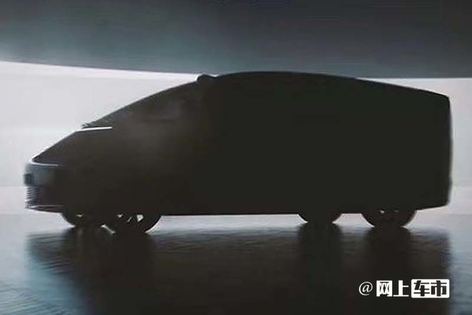 理想CEO李想纯电SUV明年上半年发布 加速充电站建设-图1
