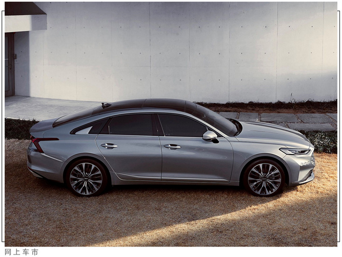 起亚全新K8动力参数曝光搭2.5L/配双12.3英寸屏-图2