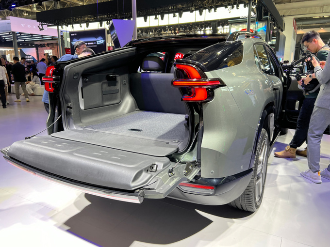 2024北京车展长安启源E07实拍体验首款量产可变形汽车-图6