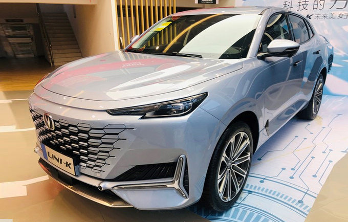 长安unik20t售1620万元比cs95更大还便宜