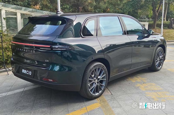 零跑C10下月10日预售销售订金1千 预计12.98万起-图10