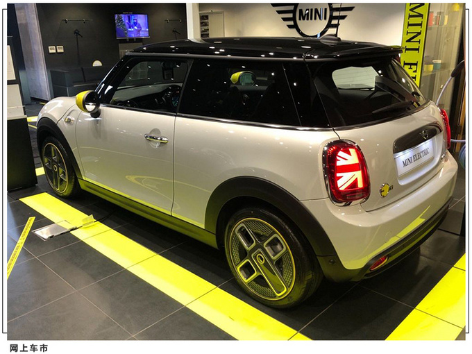 MINI电动版进店实拍特殊造型轮毂/长城在华生产-图6