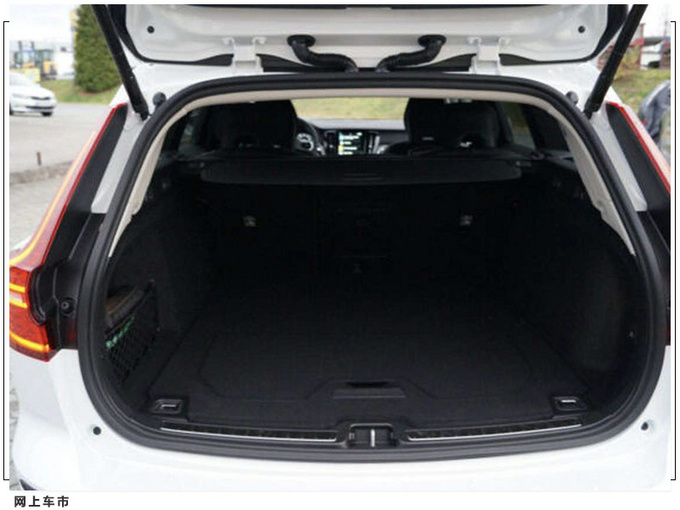 沃尔沃V60实拍曝光搭2.0T引擎/竖条幅格栅-图6