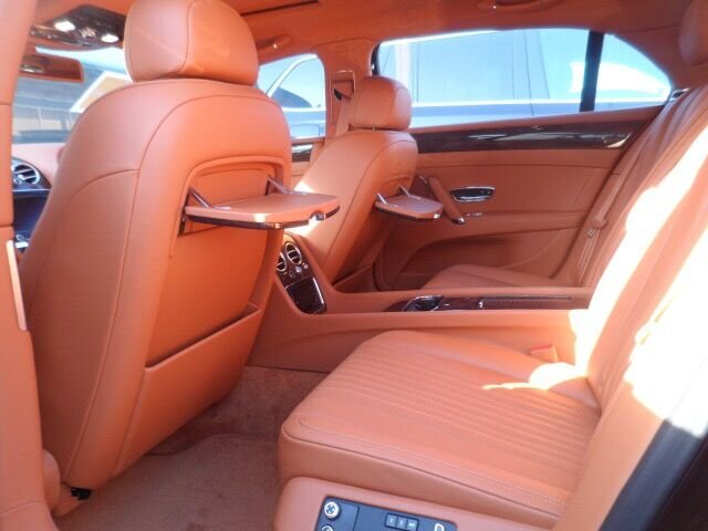 18款宾利飞驰四座豪轿 配置升级价格不变-图5