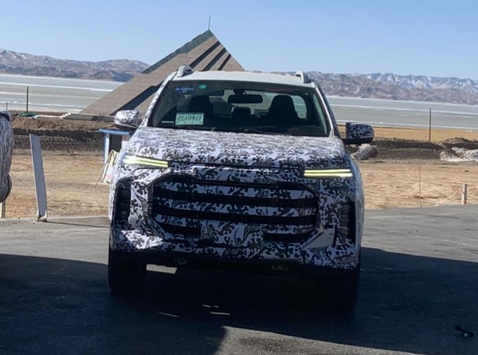 上汽皮卡T80量产版谍照曝光高度还原上汽NEW-图2