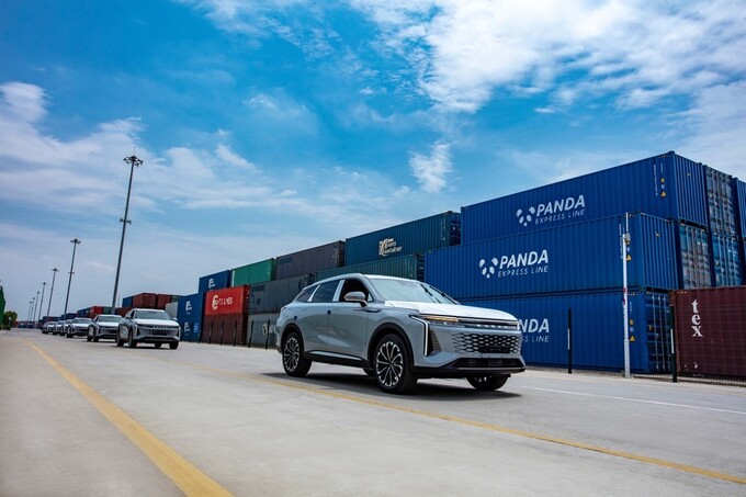 新老國貨之光間的對話聽星途瑤光C-DM與領克08 講故事-圖1