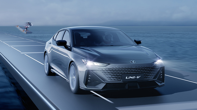 销量一直遥遥领先 实锤了,长安UNI-V才是国货钢炮王-图4