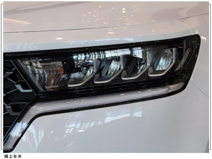 起亚索兰托运动版实拍搭2.5L引擎/灯组造型升级-图5