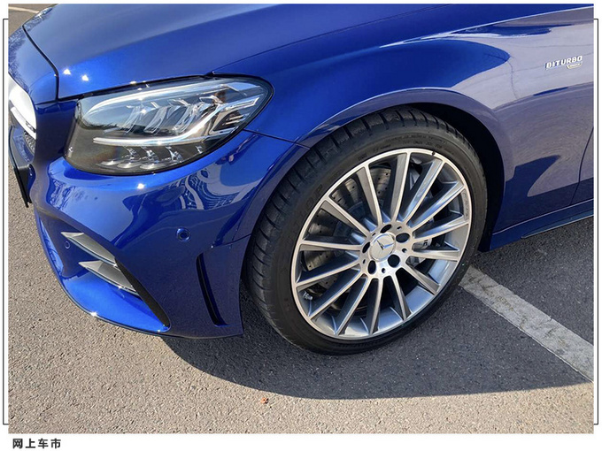 奔驰C43 AMG实拍曝光 搭3.0T引擎/四出排气布局-图4