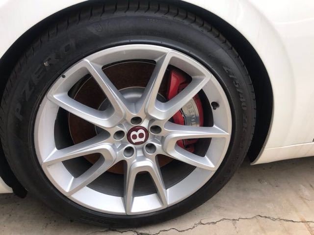 新宾利飞驰4.0T 有档次四座豪轿配置揭秘-图7