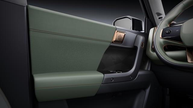 Uncovering the tide box iCAR 03 is really powerful. Netizen: Is this a little guardian? -Figure 10